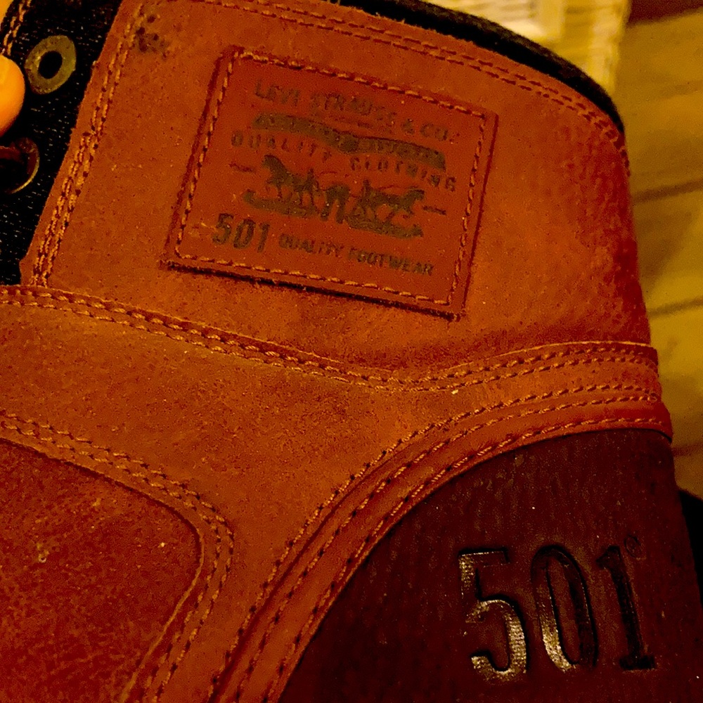 Shoes - Picture 4 of 4